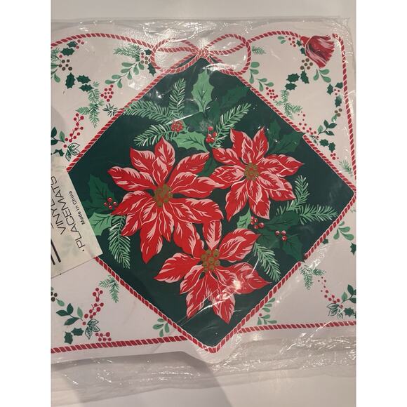 4 New Vintage Town & Country Vinyl Christmas Holiday Placemats Poinsetta 18x12 - Picture 2 of 6